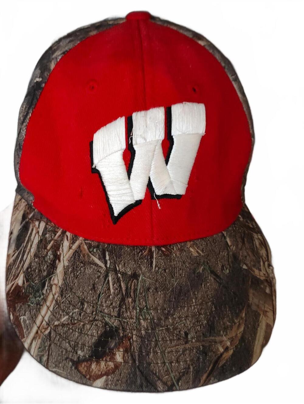 NCAA official camo Wisconsin Badgers cap/hat adjustable